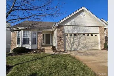 64 N Trumbull Circle #45A, Saint Charles, MO 63301 - Photo 1