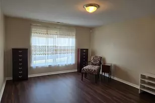 64 N Trumbull Cir, Saint Charles, MO 63301 - Photo 19