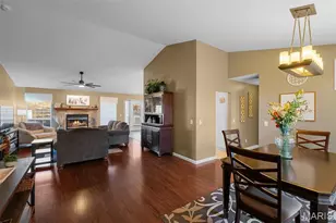 1375 Mosswoods Dr, Fenton, MO 63026 - Photo 5