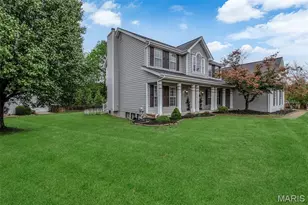 16015 Canterbury Estates Dr, Ellisville, MO 63021 - Photo 35