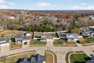 9628 Persimmon Point Dr, Hillsboro, MO 63050 - Photo 29