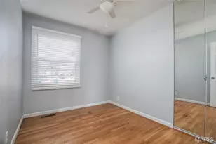 2482 Bonniebrook Dr, Maryland Heights, MO 63043 - Photo 17