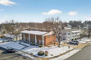 2809 Mayer Dr, Saint Charles, MO 63301 - Photo 3