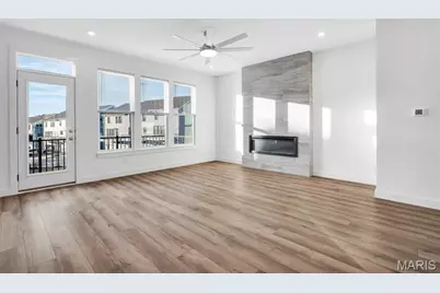 304 Indigo Court #304, Chesterfield, MO 63017 - Photo 13