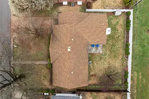 435 Hampshire Ct, Webster Groves, MO 63119 - Photo 3