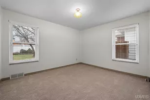 435 Hampshire Ct, Webster Groves, MO 63119 - Photo 27