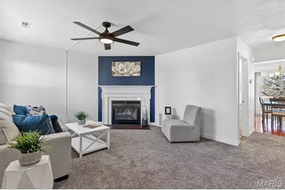 1706 N Wisteria Drive, Saint Charles, MO 63303 - Photo 5