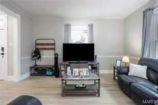 422 N 7th St, De Soto, MO 63020 - Photo 9