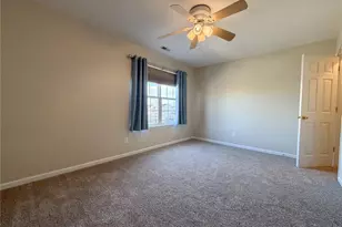 615 Country Heights Dr, Lake Saint Louis, MO 63367 - Photo 17