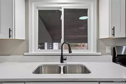 9332 Tutwiler Avenue, Saint Louis, MO 63134 - Photo 9