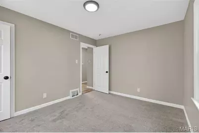 9332 Tutwiler Avenue, Saint Louis, MO 63134 - Photo 17