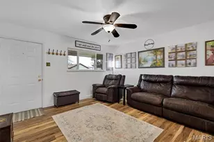 6 St Paul Ct, O'Fallon, MO 63366 - Photo 5