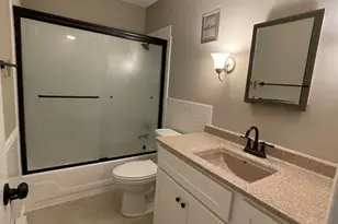 7394 Hazelcrest Dr, Hazelwood, MO 63042 - Photo 9