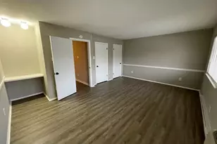 7394 Hazelcrest Dr, Hazelwood, MO 63042 - Photo 13