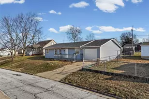 407 N 11th St, De Soto, MO 63020 - Photo 41