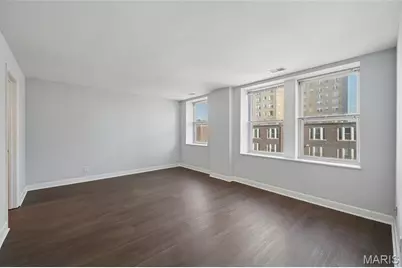 5330 Pershing Avenue #506, Saint Louis, MO 63112 - Photo 15