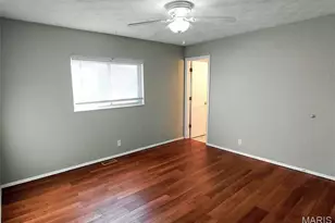 1920 Americana Way, Fenton, MO 63026 - Photo 9