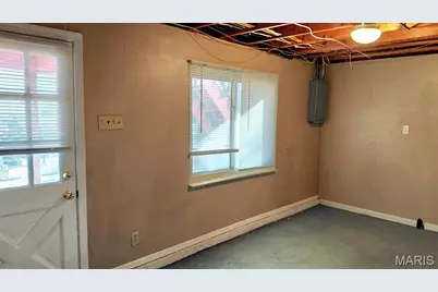 1920 Americana Way, Fenton, MO 63026 - Photo 17