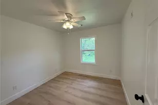 407 Howard St, Ellisville, MO 63336 - Photo 17