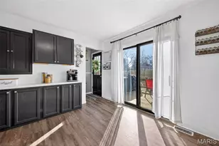 10820 St Francis Ln, Saint Ann, MO 63074 - Photo 5