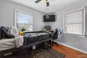 10820 St Francis Ln, Saint Ann, MO 63074 - Photo 13