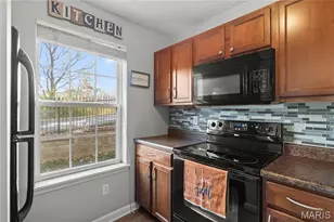 412 Saravalle Dr, Saint Peters, MO 63376 - Photo 15