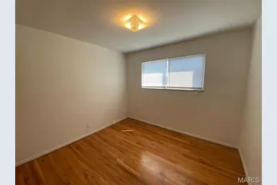 8518 Titchfield Court #D, Saint Louis, MO 63123 - Photo 9