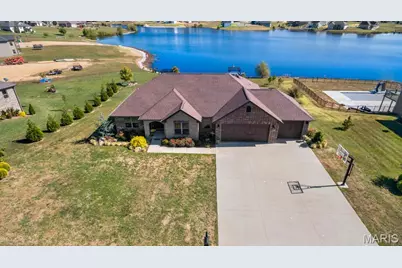 430 Lakeview Crossing, Cape Girardeau, MO 63701 - Photo 1