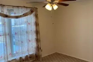 15623 Cedarmill Dr, Chesterfield, MO 63017 - Photo 19