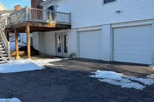 15623 Cedarmill Dr, Chesterfield, MO 63017 - Photo 27