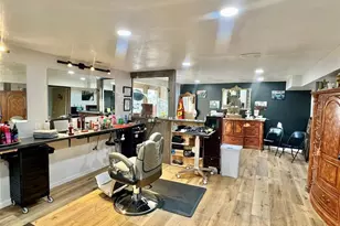 213 W Wood St, Shelbina, MO 63468 - Photo 35