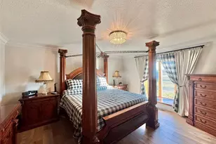 213 W Wood St, Shelbina, MO 63468 - Photo 17