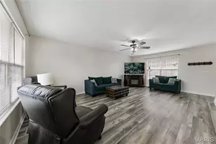 671 Walnut Ridge, Fenton, MO 63026 - Photo 9