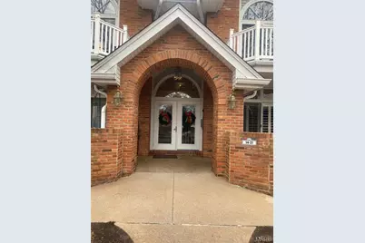 20 Country Club Terrace, Kirkwood, MO 63122 - Photo 1