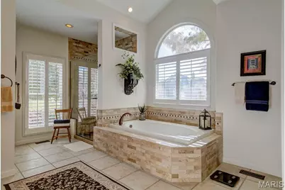 2109 Saddlebred Court, Chesterfield, MO 63005 - Photo 19