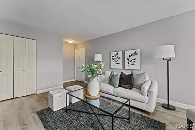 9047 Villaridge Court #A, Saint Louis, MO 63123 - Photo 5