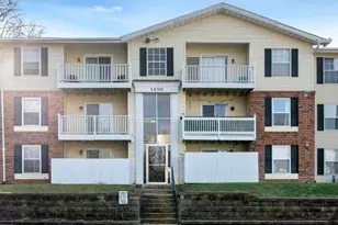 1456 Hawks Nest Ct, Saint Charles, MO 63303 - Photo 1