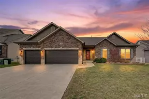 219 Lonepine Dr, Wentzville, MO 63385 - Photo 1