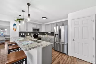 3261 Simeon Bunker St, Saint Charles, MO 63301 - Photo 7