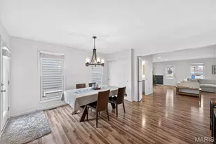 3261 Simeon Bunker St, Saint Charles, MO 63301 - Photo 13