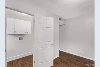 212 Lindy Boulevard, Ballwin, MO 63021 - Photo 11