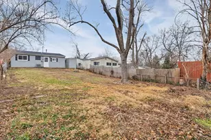 212 Lindy Blvd, Ballwin, MO 63021 - Photo 21