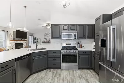 1916 Providence Estate Drive, Wentzville, MO 63385 - Photo 9