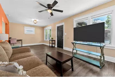 19 Lee Avenue, Ferguson, MO 63135 - Photo 5