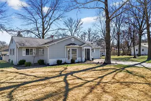 222 Dale Ct, Ballwin, MO 63011 - Photo 7