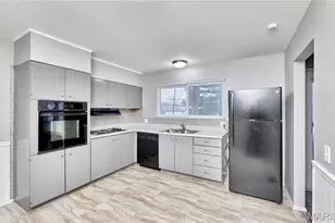 1 Club Grounds N Dr, Florissant, MO 63033 - Photo 13