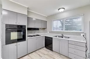 1 Club Grounds N Dr, Florissant, MO 63033 - Photo 15