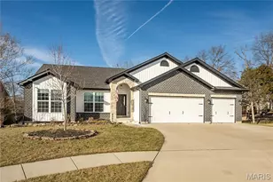 717 Ramblewood Cir, Wentzville, MO 63385 - Photo 1
