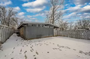 7210 Berkridge Dr, Hazelwood, MO 63042 - Photo 25