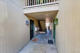 1104 Mariedale Ct, Saint Louis, MO 63122 - Photo 3